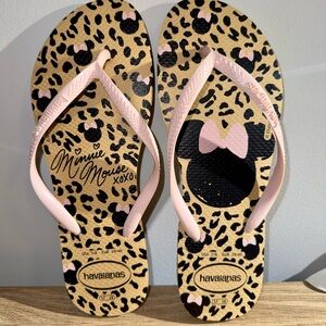 Havaianas Pink and Tan Minnie Mouse Flip Flops